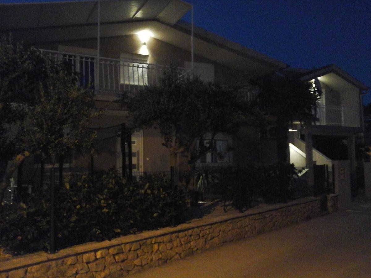 Apartments Anita Frane โวดีเซ ภายนอก รูปภาพ