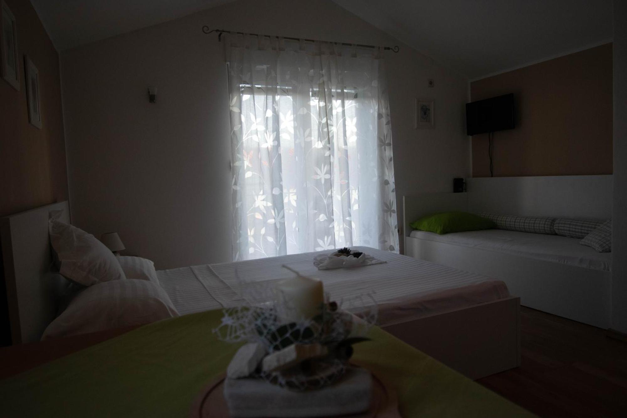Apartments Anita Frane โวดีเซ ภายนอก รูปภาพ
