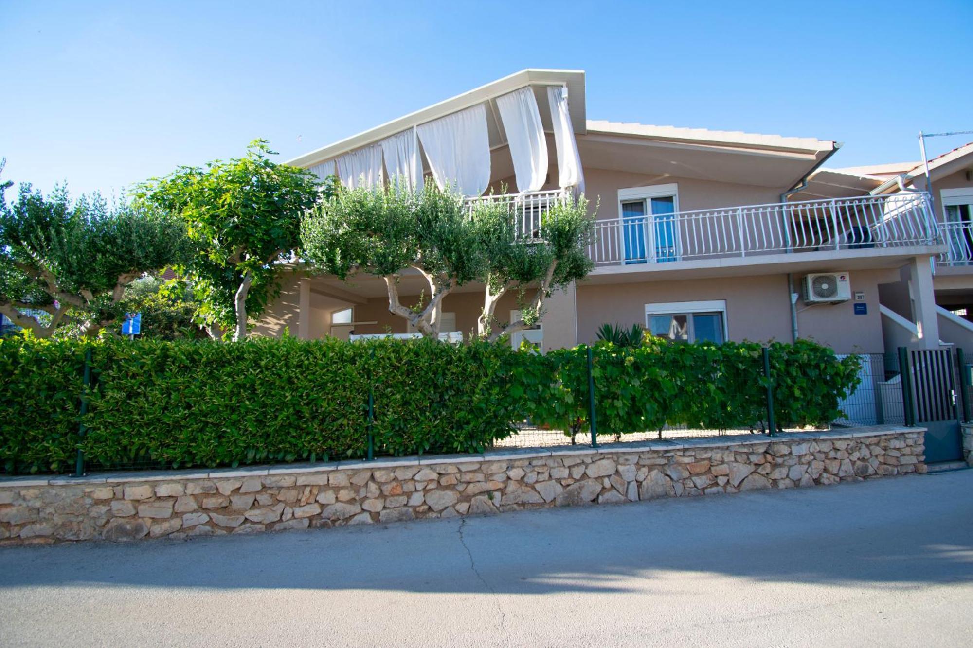 Apartments Anita Frane โวดีเซ ภายนอก รูปภาพ