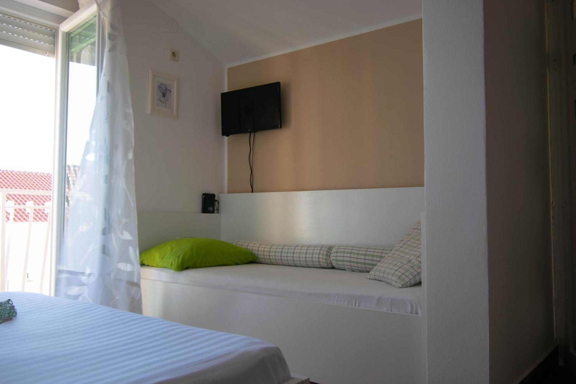 Apartments Anita Frane โวดีเซ ภายนอก รูปภาพ