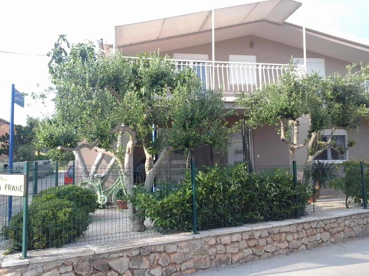 Apartments Anita Frane โวดีเซ ภายนอก รูปภาพ